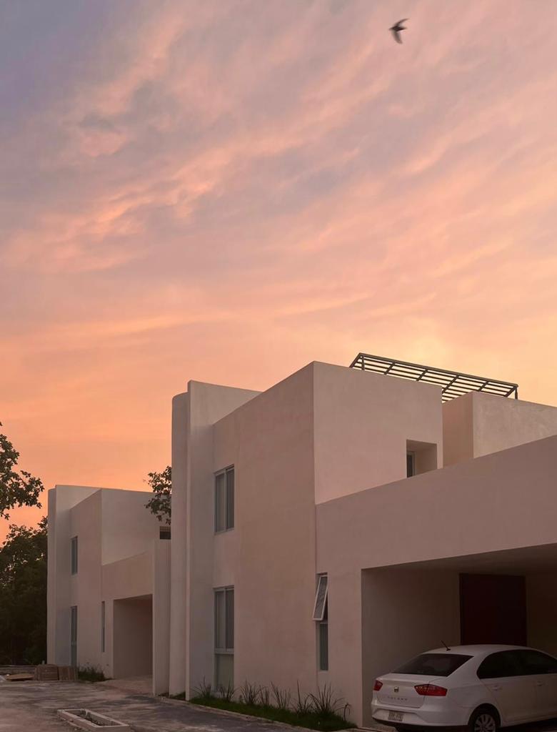Invierte en Mérida Yucatán: Villa 7, un hogar exclusivo en el condominio residencial de Lum Terra, la privada más innovadoras con plusvalía garantizada en la localidad de Cholul.